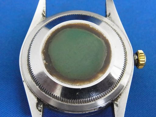 ロレックス 裏蓋 シール